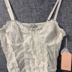 Blāshe bustie white lace new with tags large